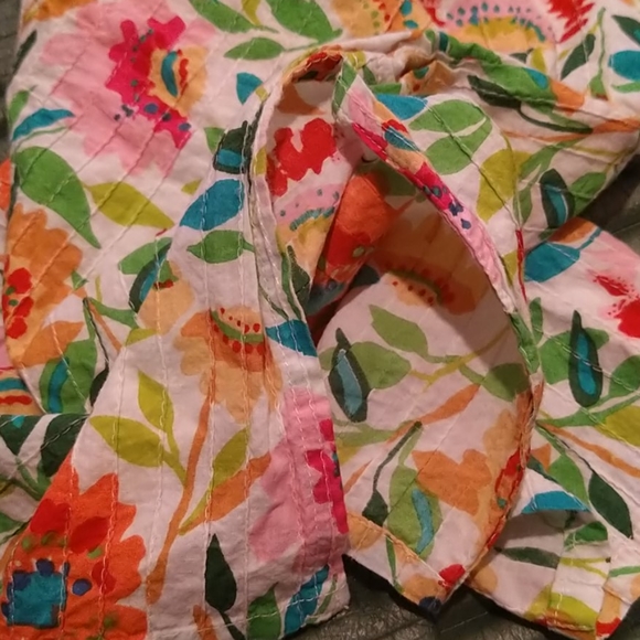 Two Indian Kurtis for girls in size 5-8 years - Picture 9 of 9